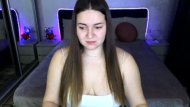 Eva Luxx online show from 9, 3, 2026