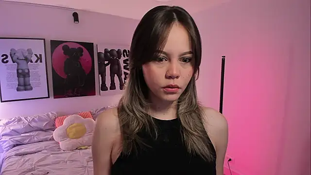 Snapshot of Hey_lucy__ chatting on 11, 2, 2026 Hey lucy online show from 11, 2, 2026