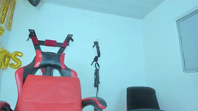 Snapshot of Steven_and_Camilo18 chatting on 5, 2, 2026 Steven and Camilo18 online show from 5, 2, 2026