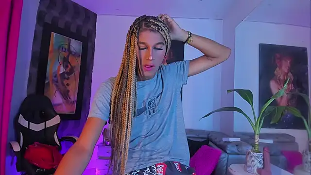 Ciara HotTs online show from 12, 5, 2026