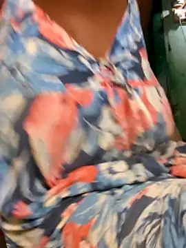 Snapshot of Sugar-berryy chatting on 1, 2, 2026 Sugar-berryy online show from 1, 2, 2026