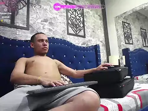 Snapshot of fuck_boy17 chatting on 12, 2, 2026 fuck boy17 online show from 12, 2, 2026