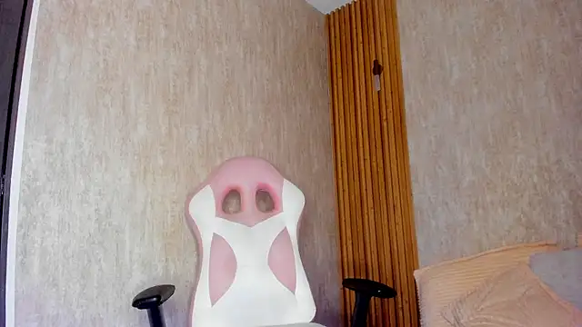 Snapshot of Anais_ass chatting on 5, 8, 2026 Anais ass online show from 5, 8, 2026