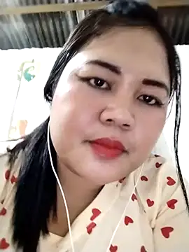 Snapshot of biggbooty15 chatting on 9, 2, 2026 biggbooty15 online show from 9, 2, 2026