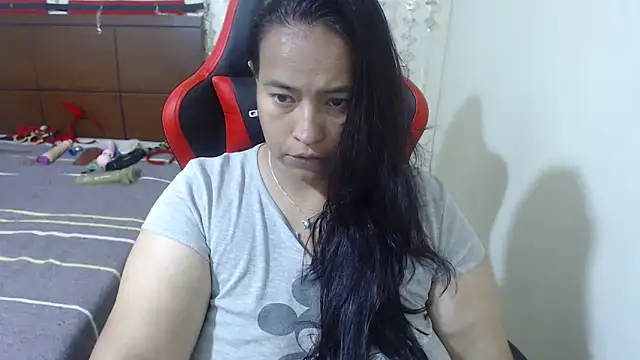 Snapshot of BustySexy_Nataly chatting on 23, 5, 2026 BustySexy Nataly online show from 23, 5, 2026