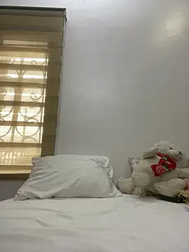 Snapshot of Kyliegirl chatting on 9, 8, 2026 Kyliegirl online show from 9, 8, 2026