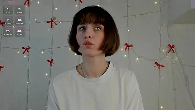 Snapshot of VelvetCaress chatting on 2, 5, 2026 VelvetCaress online show from 2, 5, 2026