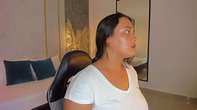 Snapshot of sophia_solerr chatting on 12, 2, 2026 sophia solerr online show from 12, 2, 2026