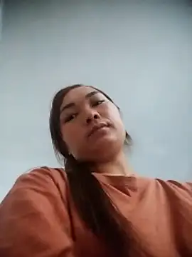 cute-hiphop online show from 3, 6, 2026