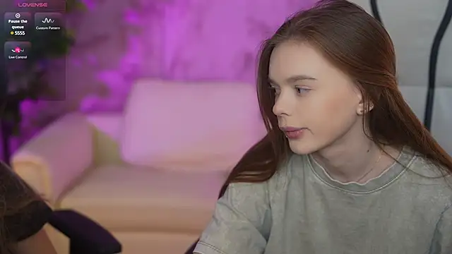 Snapshot of Zlata_Sky chatting on 17, 1, 2025 Zlata Sky online show from 17, 1, 2025