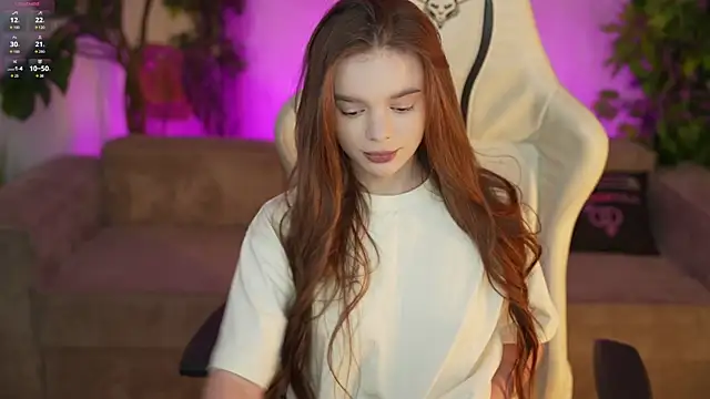 Snapshot of Zlata_Sky chatting on 26, 10, 2025 Zlata Sky online show from 26, 10, 2025