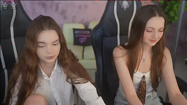 Snapshot of Zlata_Sky chatting on 28, 11, 2025 Zlata Sky online show from 28, 11, 2025