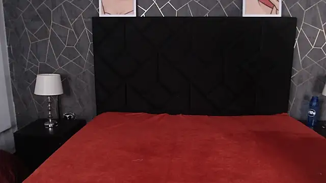 Lia tomson online show from 16, 4, 2026