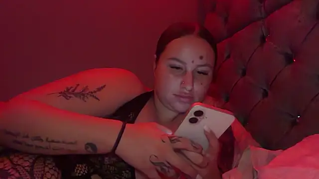 Snapshot of MissSophhh chatting on 10, 2, 2026 MissSophhh online show from 10, 2, 2026