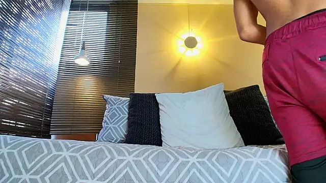 Snapshot of Damon_Salvarote_S chatting on 28, 2, 2026 Damon Salvarote S online show from 28, 2, 2026