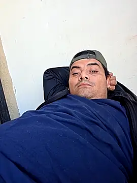 Snapshot of gerlop90 chatting on 1, 2, 2026 gerlop90 online show from 1, 2, 2026