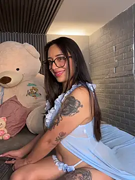 Snapshot of Magic_ivone chatting on 28, 2, 2026 Magic ivone online show from 28, 2, 2026