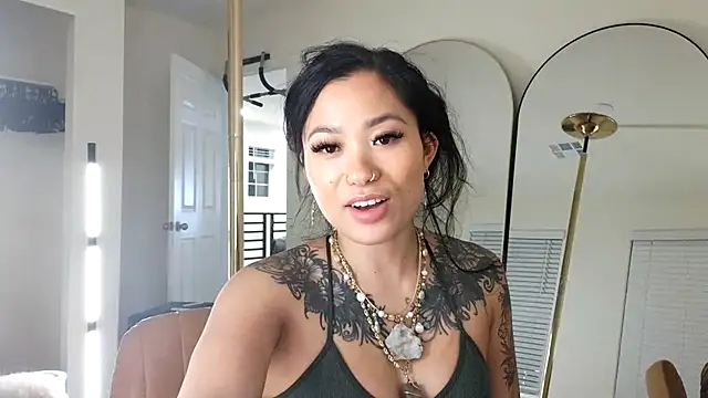 Snapshot of 222goddess444you chatting on 22, 2, 2026 222goddess444you online show from 22, 2, 2026