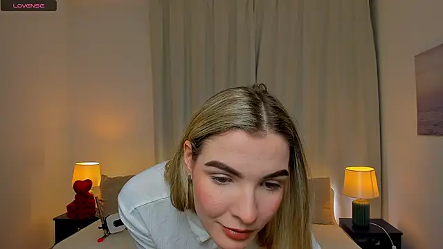 SinLuna  online show from 20, 2, 2026