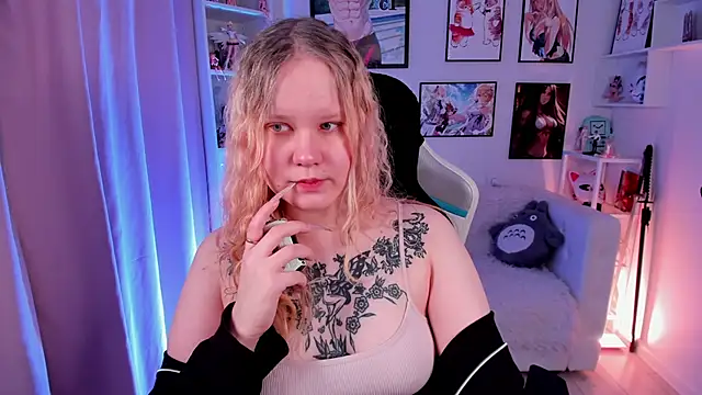 AnnieVibe online show from 22, 2, 2026