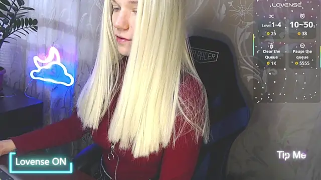 Shiny Victoria online show from 5, 4, 2026