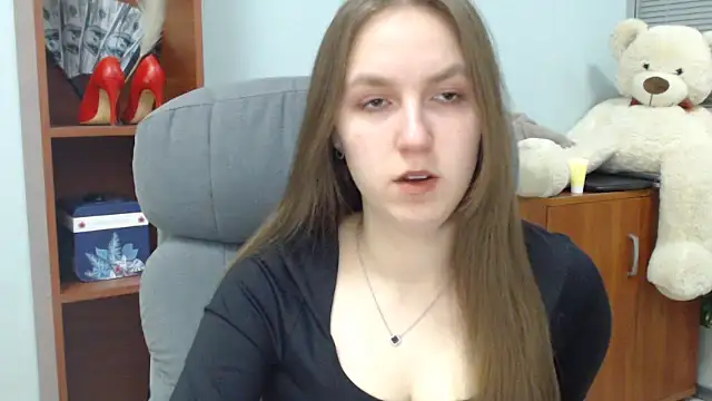 Snapshot of Nessi-Morris chatting on 6, 2, 2026 Nessi-Morris online show from 6, 2, 2026