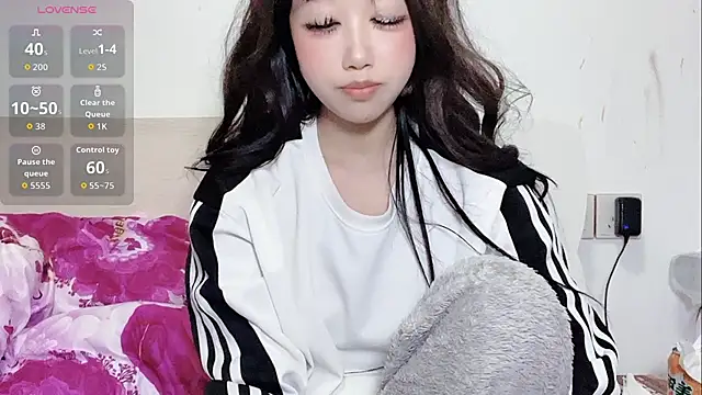 Snapshot of qilaile chatting on 3, 2, 2026 qilaile online show from 3, 2, 2026