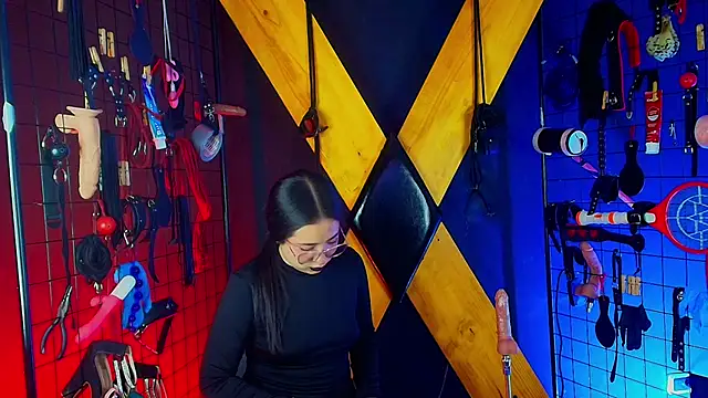 Candyqueen bdsm  online show from 21, 3, 2026