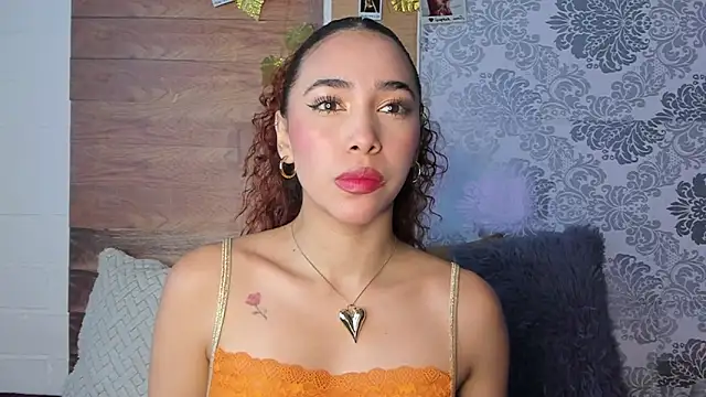 Snapshot of LiaHansson00 chatting on 29, 4, 2026 LiaHansson00 online show from 29, 4, 2026