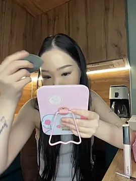 Peony kiss online show from 15, 2, 2026