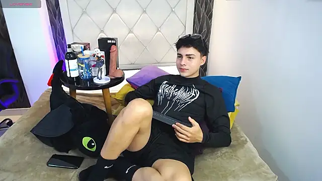 Samu Hott online show from 20, 3, 2026