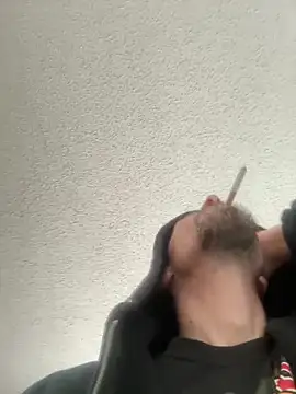 Snapshot of tommattsonn chatting on 15, 3, 2026 tommattsonn online show from 15, 3, 2026