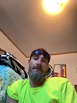 Snapshot of tommattsonn chatting on 7, 6, 2026 tommattsonn online show from 7, 6, 2026