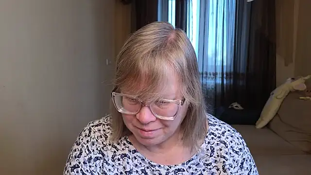 Snapshot of Emma_Eclipsee chatting on 21, 2, 2026 Emma Eclipsee online show from 21, 2, 2026