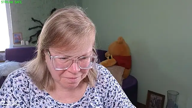 Emma Eclipsee online show from 21, 7, 2026