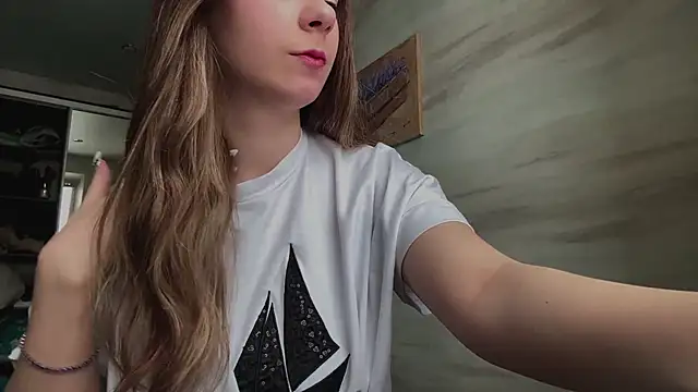 Snapshot of Shanika_wey chatting on 8, 2, 2026 Shanika wey online show from 8, 2, 2026