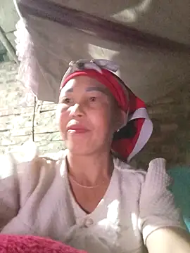 Snapshot of lena-cute chatting on 17, 2, 2026 lena-cute online show from 17, 2, 2026