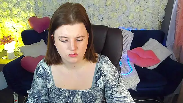 Snapshot of KristiFoxy chatting on 27, 4, 2026 KristiFoxy online show from 27, 4, 2026