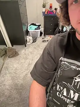 Snapshot of xxlivecouple chatting on 1, 3, 2026 xxlivecouple online show from 1, 3, 2026