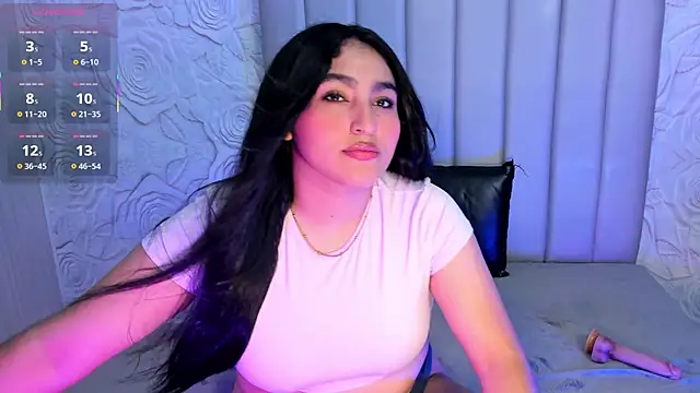 Lya dubois  online show from 16, 4, 2026