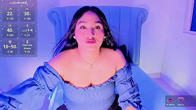 Snapshot of Lya_dubois_ chatting on 13, 6, 2026 Lya dubois online show from 13, 6, 2026