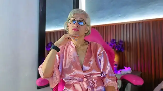 miss monserrate01 online show from 5, 3, 2026