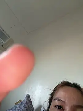 Snapshot of Nathalie_Scott chatting on 5, 4, 2026 Nathalie Scott online show from 5, 4, 2026