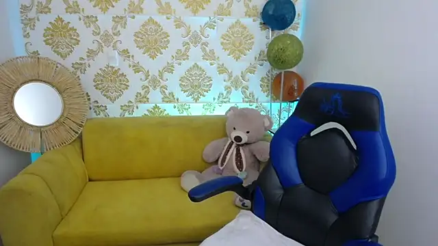 ALISS M  online show from 20, 3, 2026