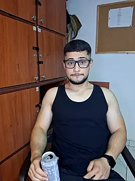 valenssio moretti online show from 28, 3, 2026