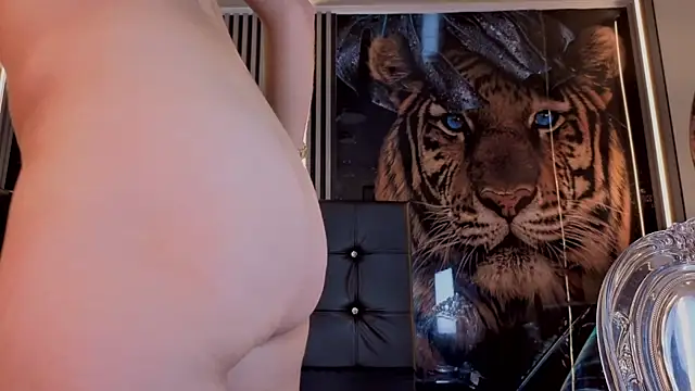 Snapshot of Karolyn_rousse chatting on 20, 2, 2026 Karolyn rousse online show from 20, 2, 2026