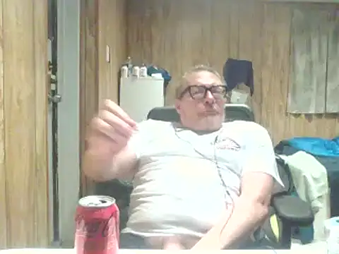 Snapshot of melvinsnow chatting on 10, 3, 2025 melvinsnow online show from 10, 3, 2025