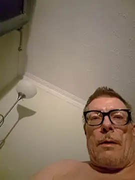 Snapshot of melvinsnow chatting on 26, 2, 2026 melvinsnow online show from 26, 2, 2026