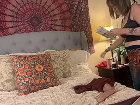 BrookiesLife online show from 15, 4, 2026