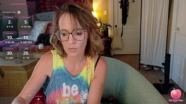 Snapshot of BrookiesLife chatting on 9, 7, 2026 BrookiesLife online show from 9, 7, 2026